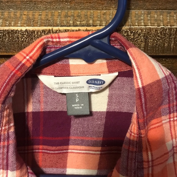 Old Navy flannel - Picture 2 of 2